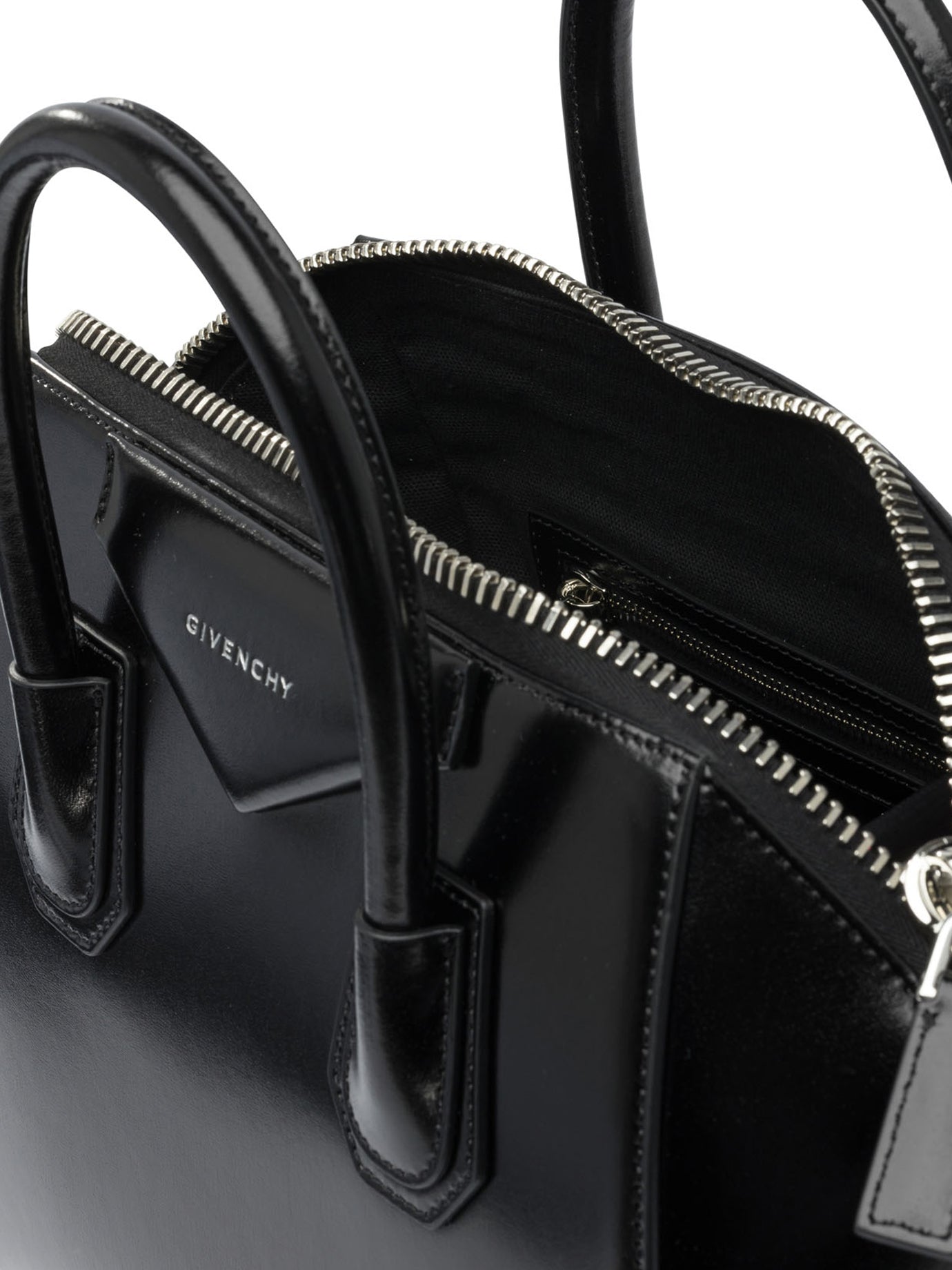 Givenchy Antigona Shoulder Bag