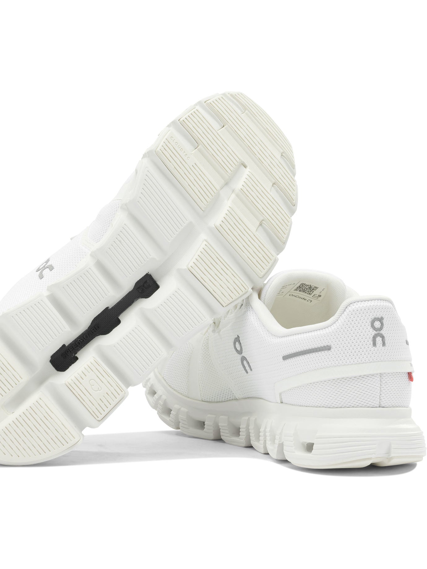 On Running Cloud 6 Sneakers