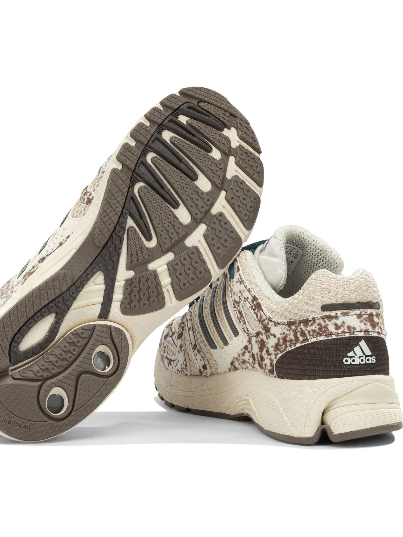 Adidas Originals Adistar Control 5 Low-Top Sneakers