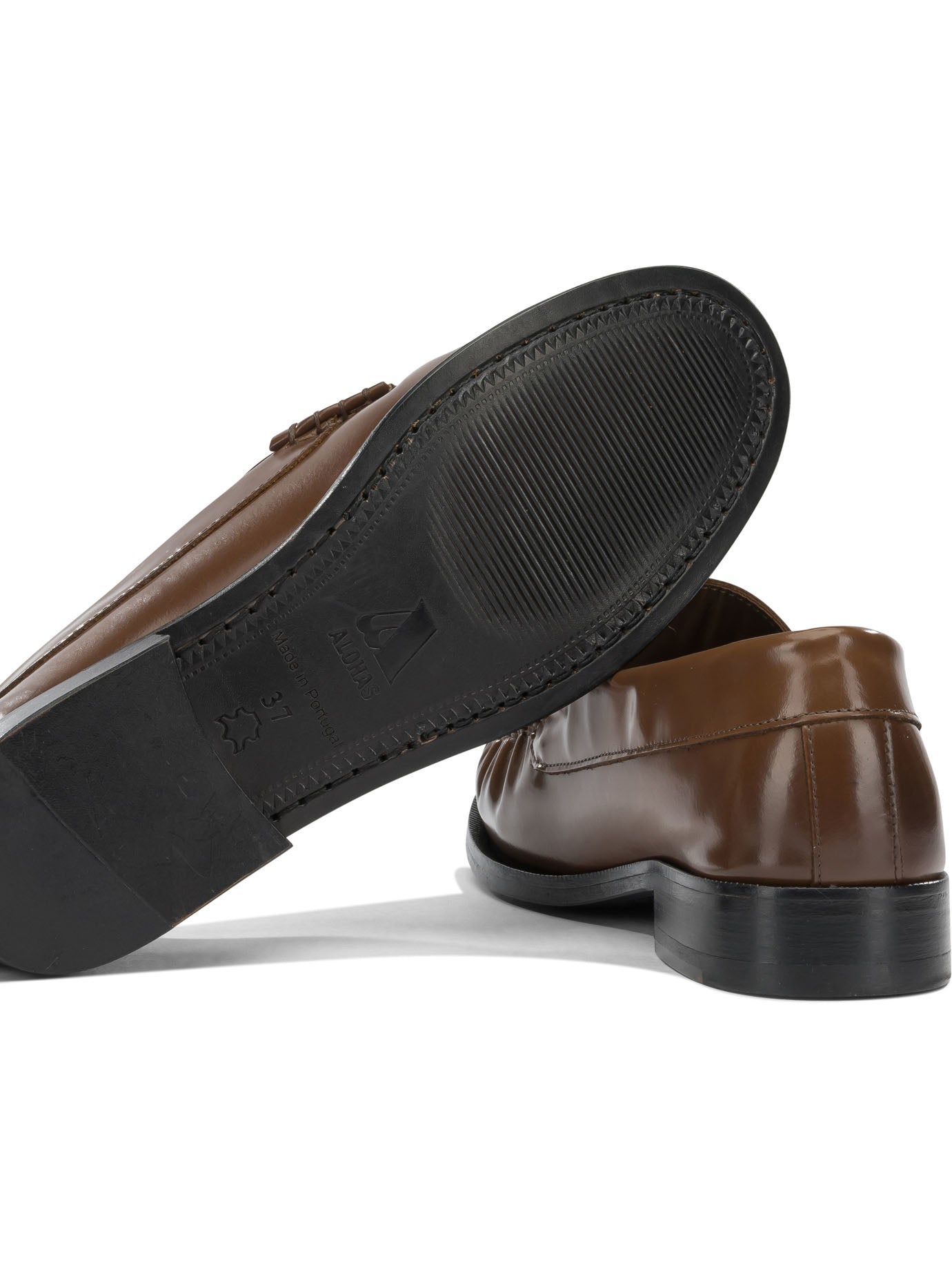 Alohas Rivet Loafers