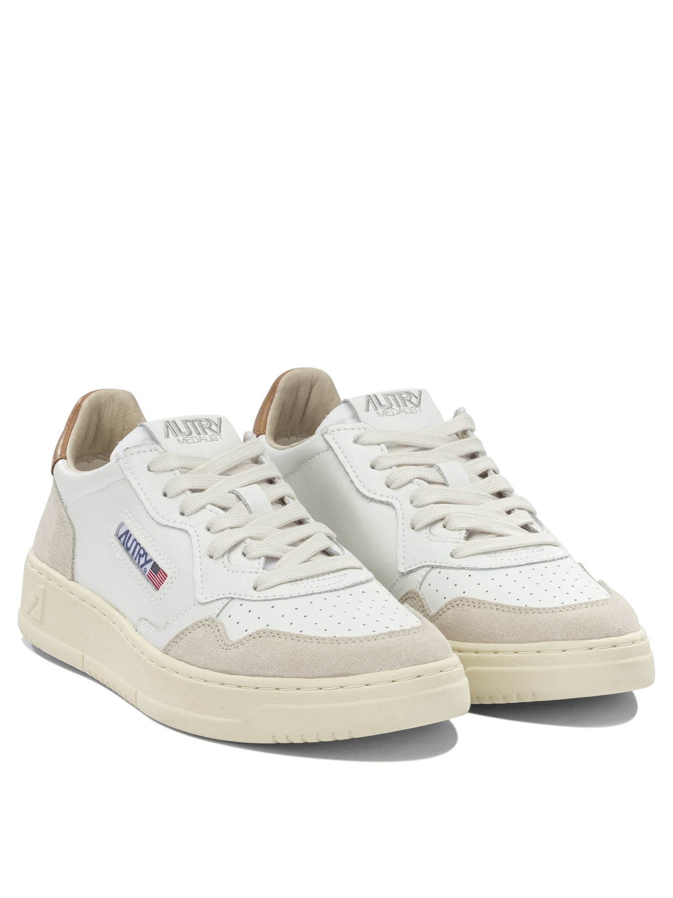 Autry Medalist Low Low Top Sneakers