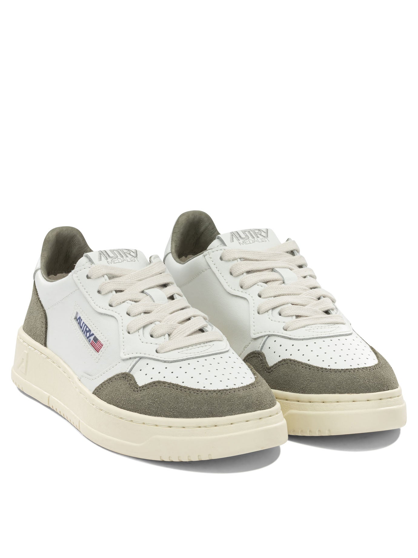 Autry Medalist Low Low-Top Sneakers