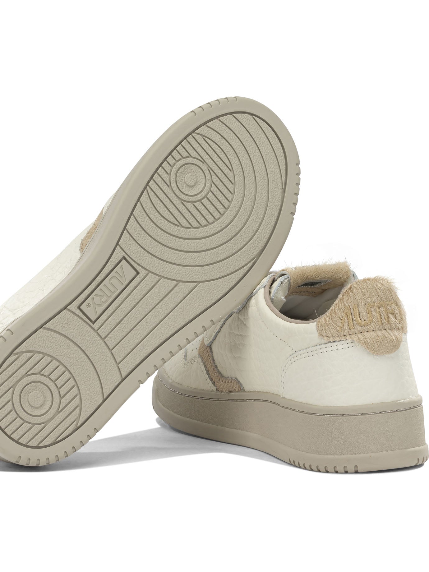 Autry Medalist Low Sneakers