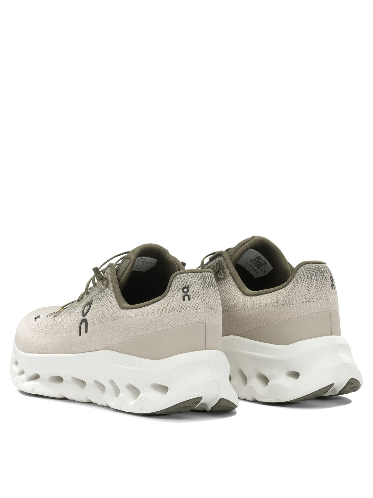 On Running Cloudtilt Low-Top Sneakers