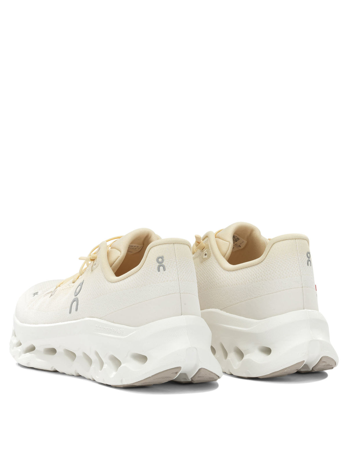 On Running Cloudtilt Low-Top Sneakers