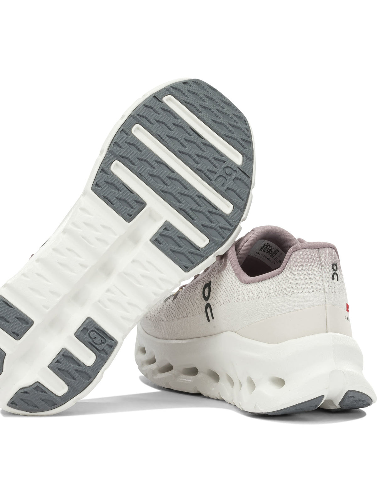On Running Cloudtilt Low-Top Sneakers