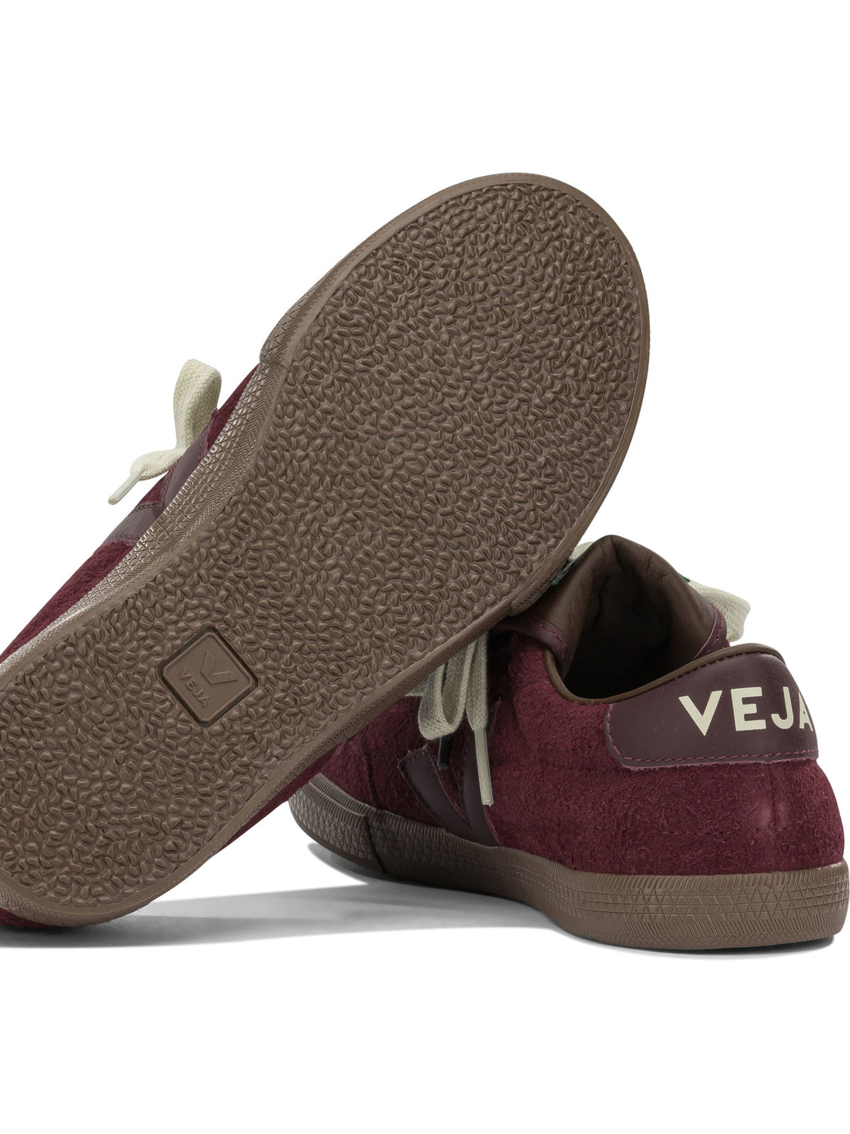 Veja Veja Panenka X Magliano Low-Top Sneakers