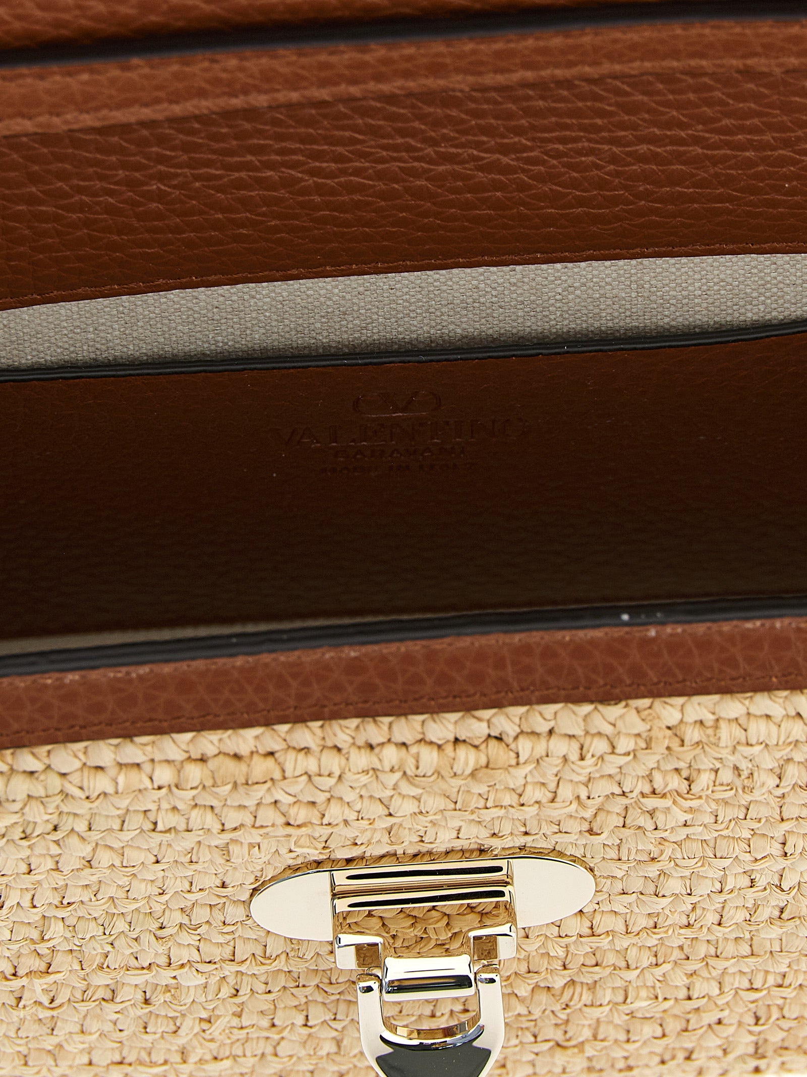 Valentino Garavani Valentino Garavani 'Rockstud' Small Shoulder Bag