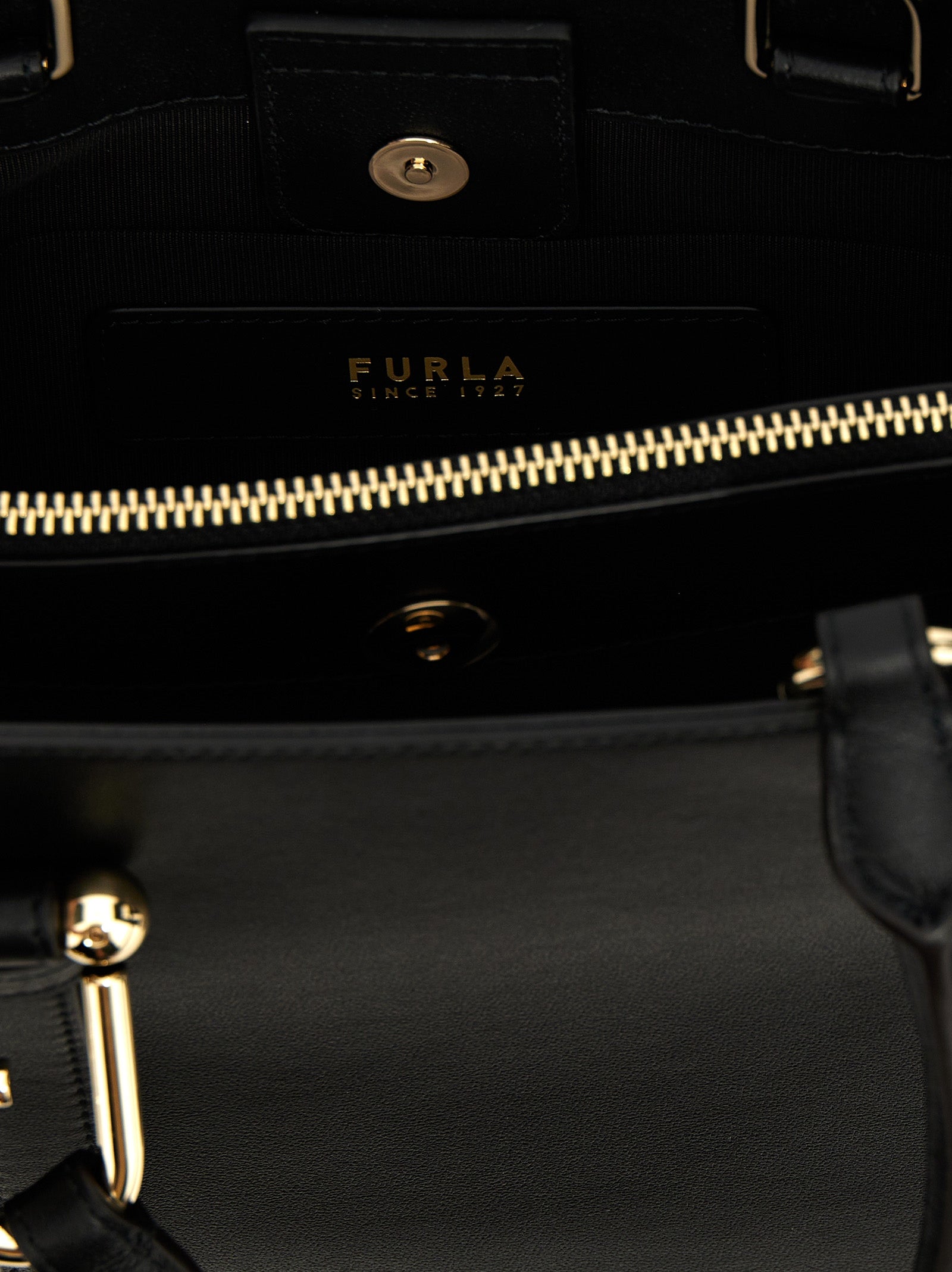 Furla 'Nuvola M' Handbag