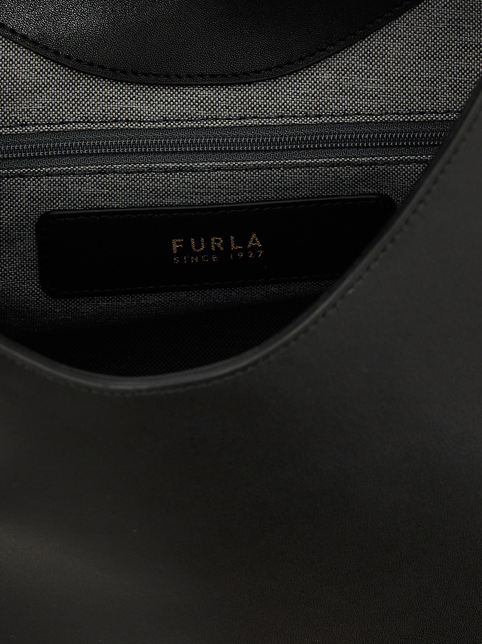 Furla 'Furla Goccia M' Shoulder Bag