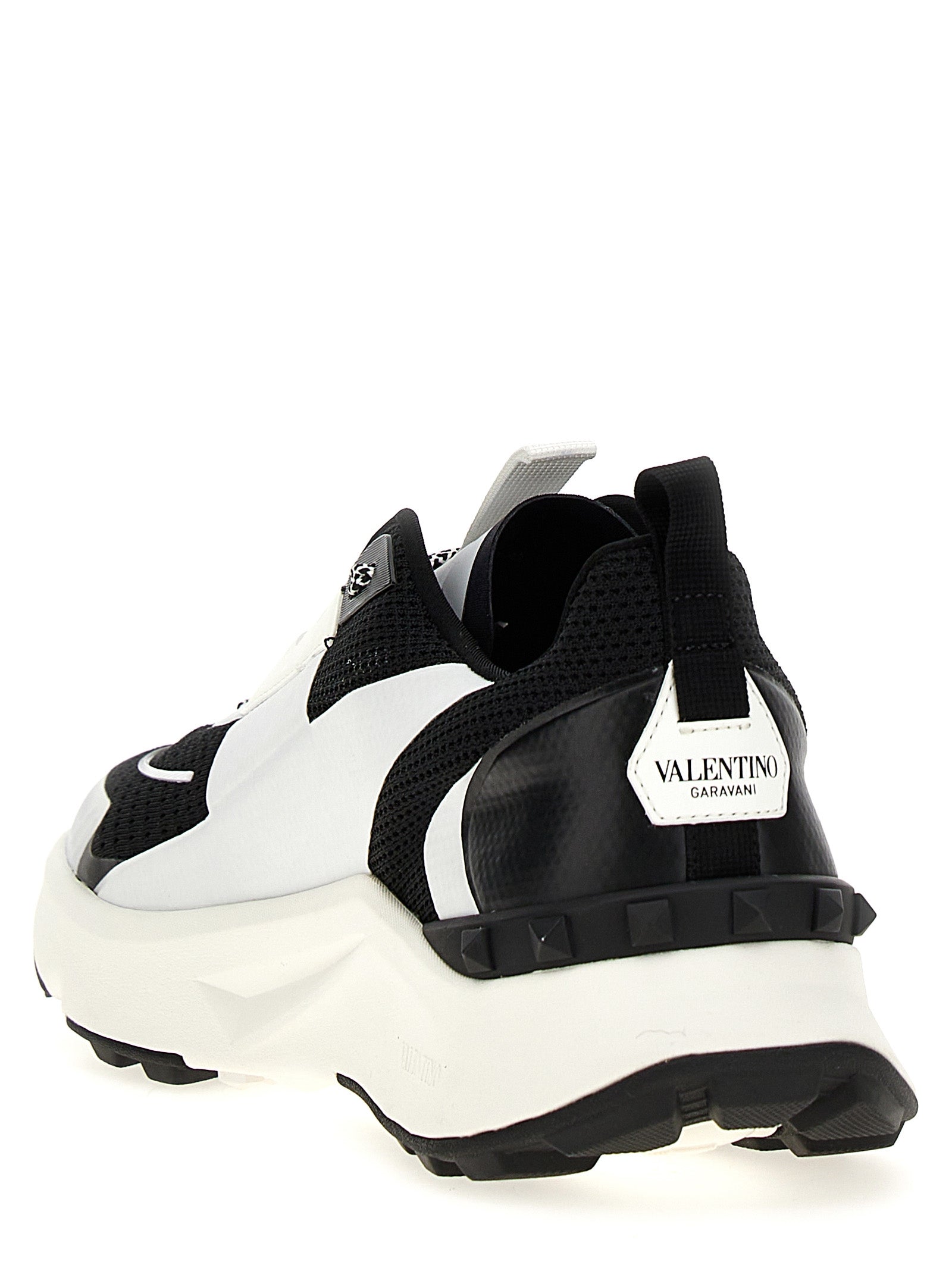 Valentino Garavani Valentino Garavani 'True Act' Sneakers